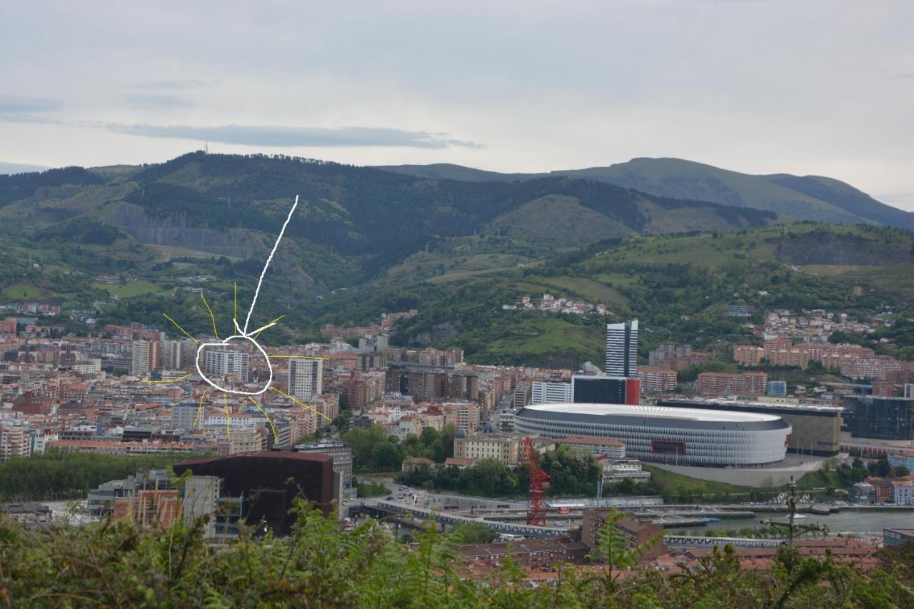 Superviews, parking 24h vigilado incluido y Netflix en habitación independiente con baño privado en apartamento particular, Français&English Bilbau Exterior foto
